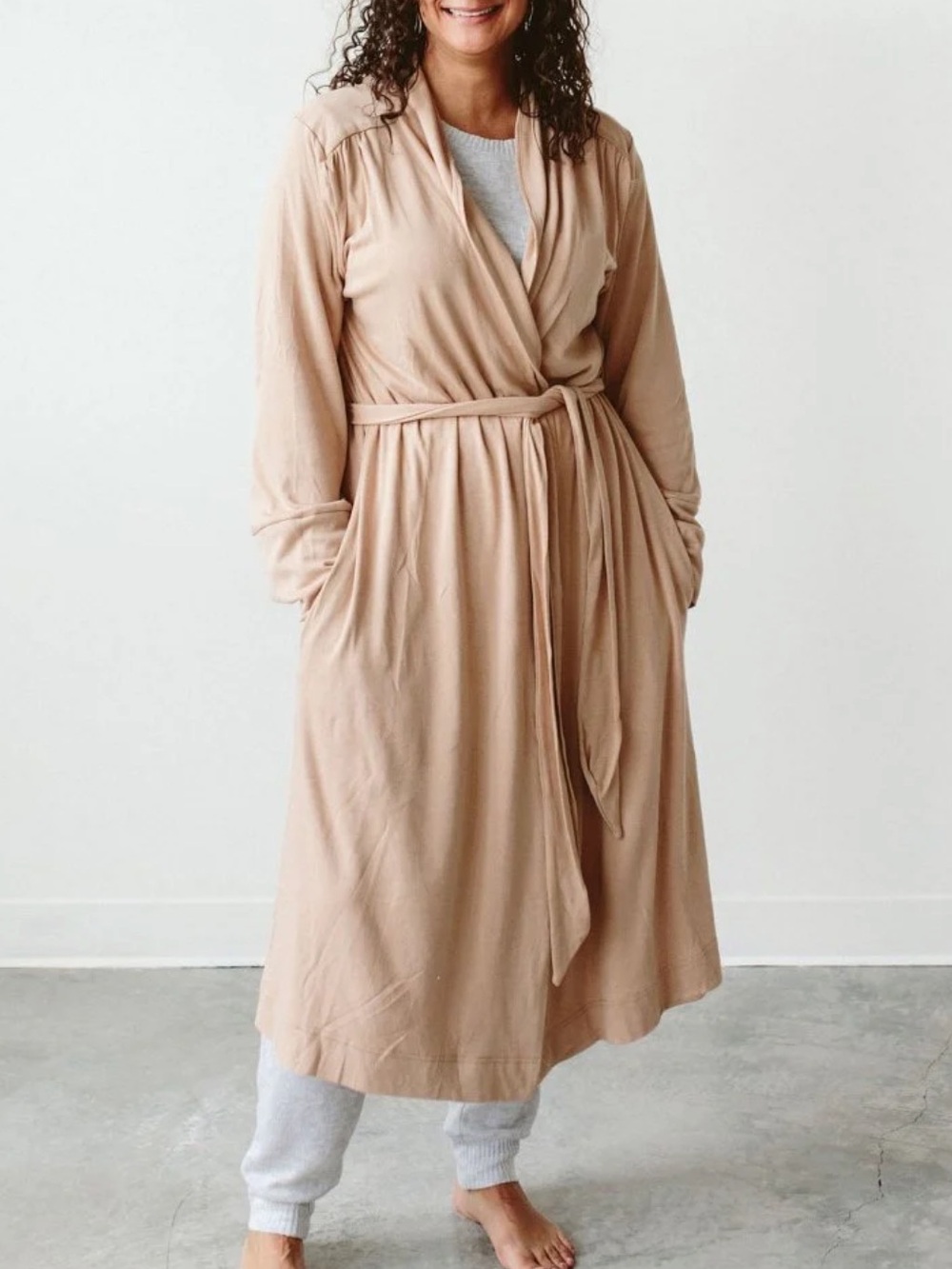 NWT! Women’s Goumi sandstone tan colored robe sleepwear lounge wear XS/S